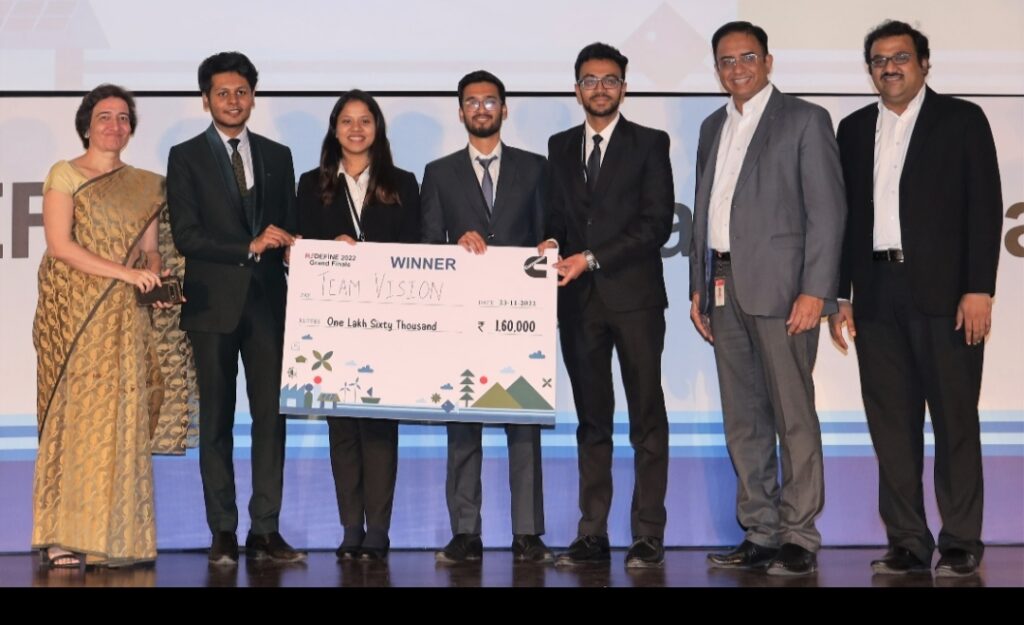 Team Vision from XLRI, Jamshedpur wins the Cummins India “REDEFINE 2022” B-school case study competition