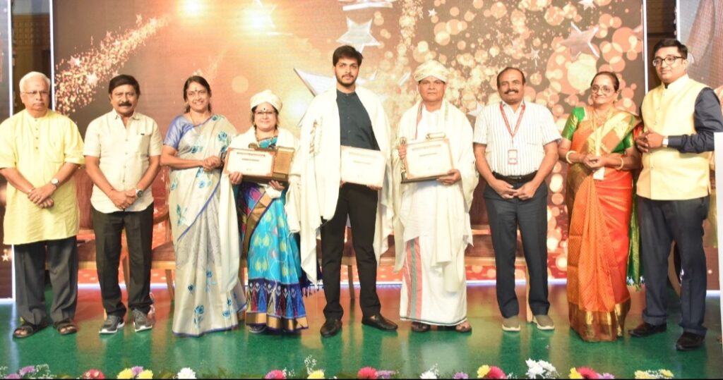 Stalwarts of Ayurveda and Vedic Medicine felicitated at the first Vamsha Vaidhya Awards in Chennai