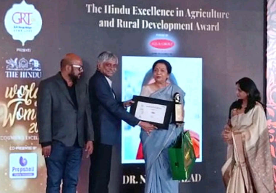 Dr. Nandini Azad wins “The Hindu” – World of Women 2023 award for Excellence in Agriculture & Rural Development