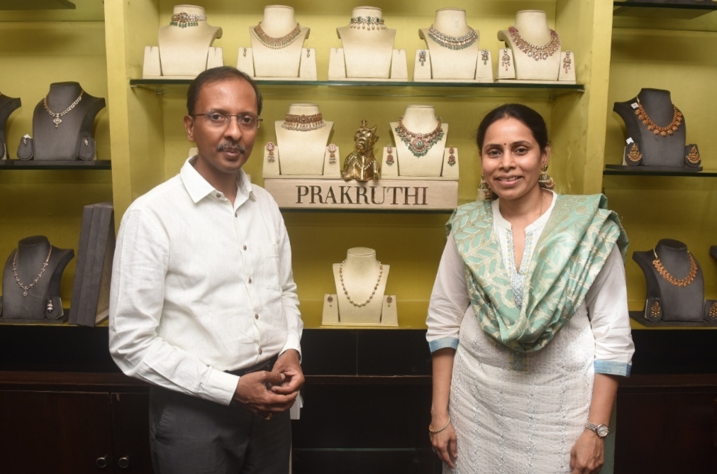 Honoured to be a part of Sengol installation history: say Prakruthi Vummidi Bangaru family members at their store in Adyar, Gandhi Nagar