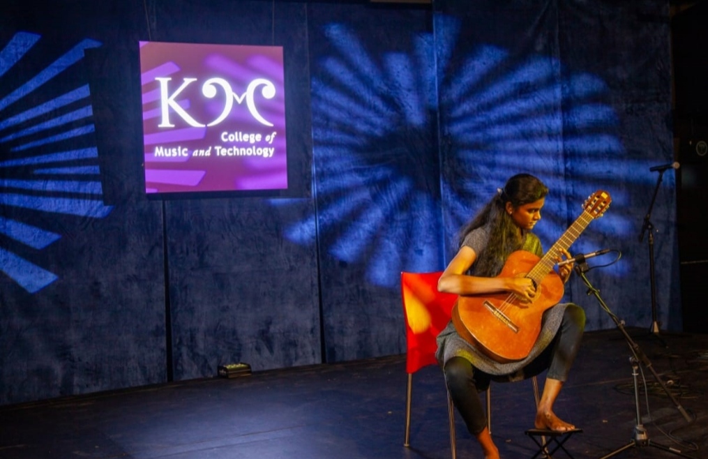 KM Music Conservatory organized an Open Mic Festival