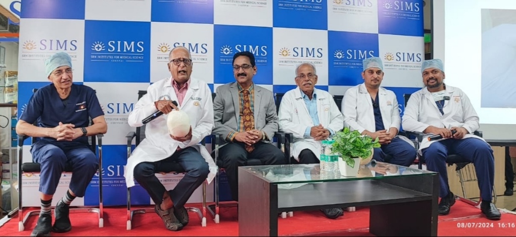 SIMS Hospital accomplished a remarkable medical milestone by successfully conducting a pioneering surgery on a 3-year-old girl child afflicted with the severe genetic disorder known as Pfeiffer syndrome.