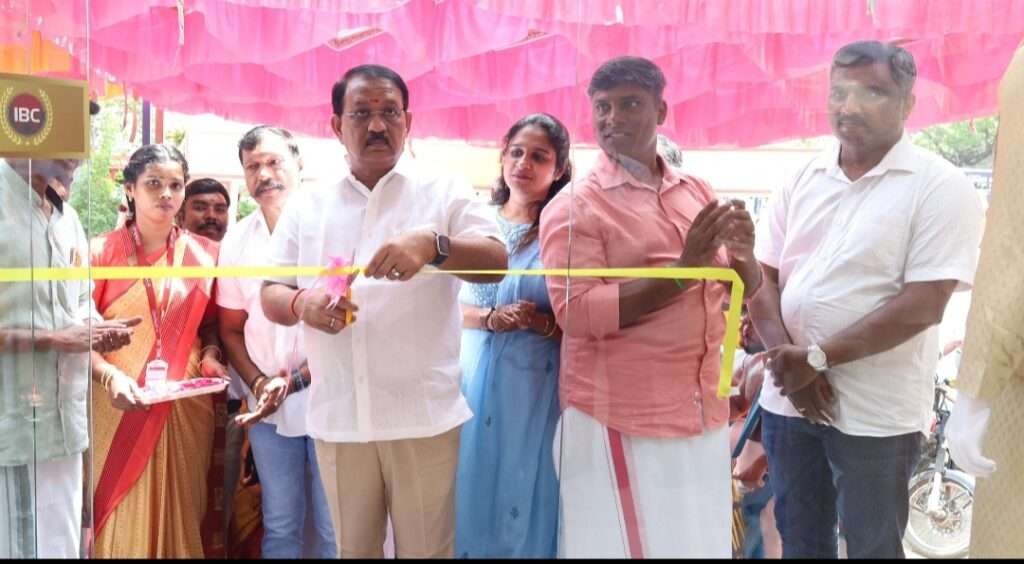 Minister White Opens 56th Showroom at Thiruvottriyur, Chennai