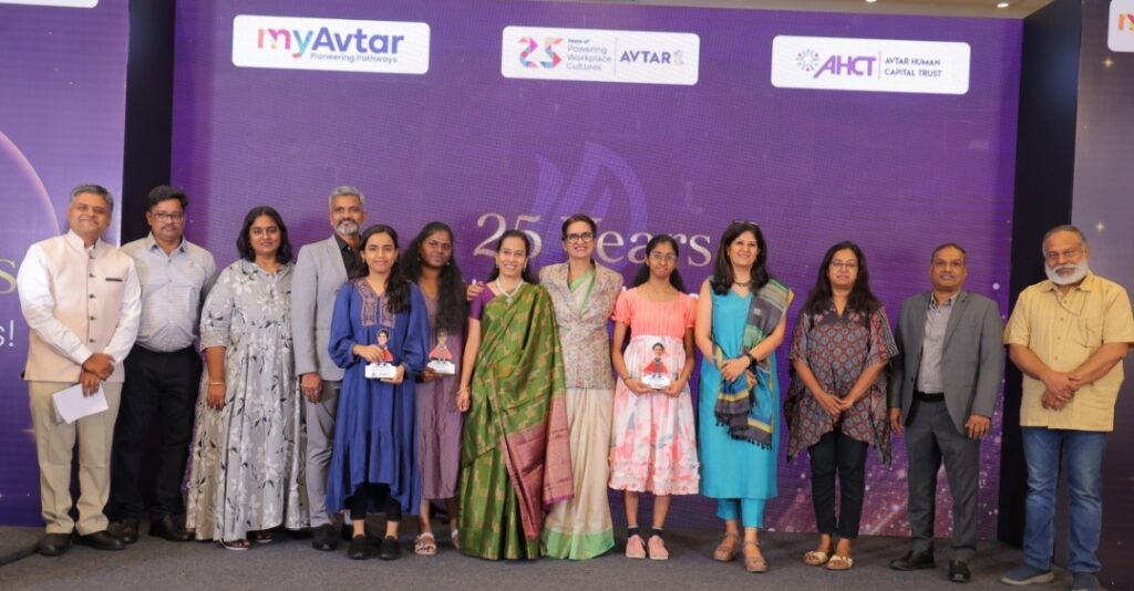 Avtar Celebrates 25 Years in A Memorable Event, Honoring Trail-blazing Second-Career Women & Project Puthri Alumni