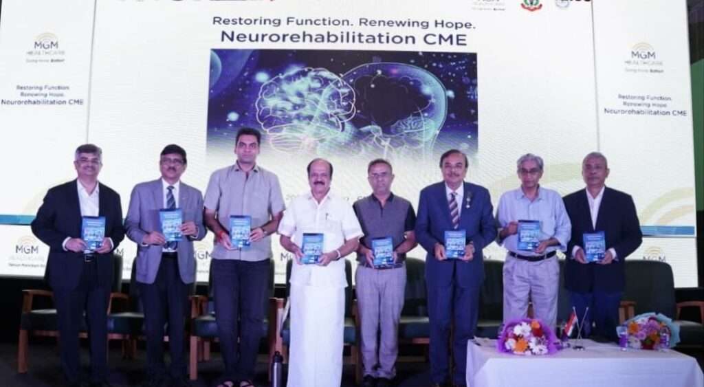 Honourable Speaker of the Tamil Nadu Legislative Assembly J. C. D Prabhakar inaugurates CME programme at MGM Healthcare