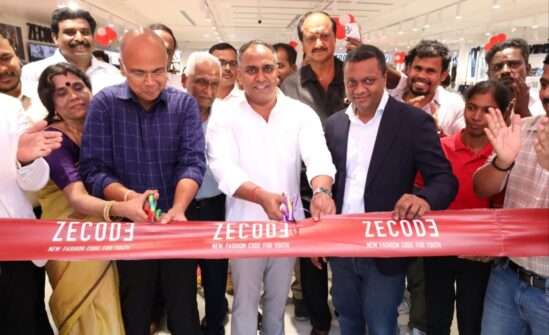 Zecode Readymade Garments Showroom Opened in Anna Nagar; Inaugurated by MLA V.K. Ramkumar